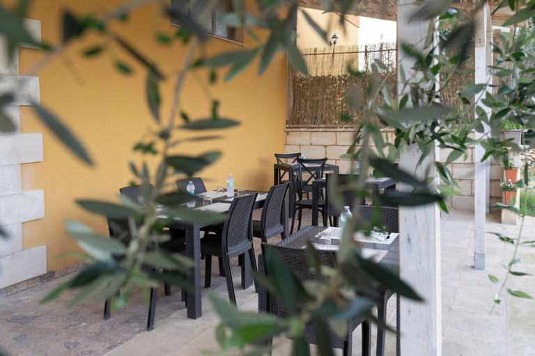 Food & Drinks 5, Tenuta San Lorenzo, Lecce