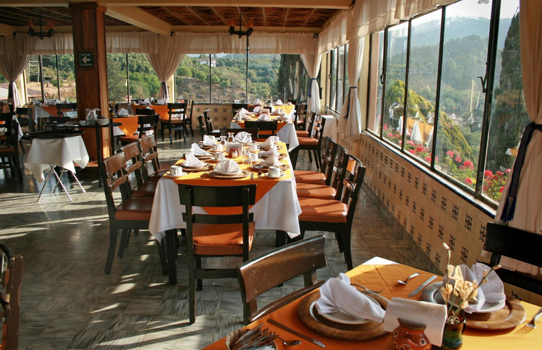 Food & Drinks 5, Hotel Pie De La Sierra, Uruapan