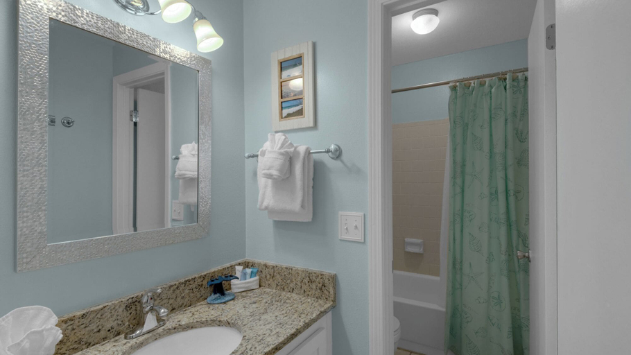 Bathroom 4, Pool + Tennis & Nature Trails & 6 Minutes to Beach, Walton