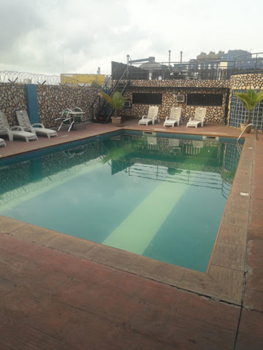 Sport & Beauty 5, Carliza Hotel, Apapa
