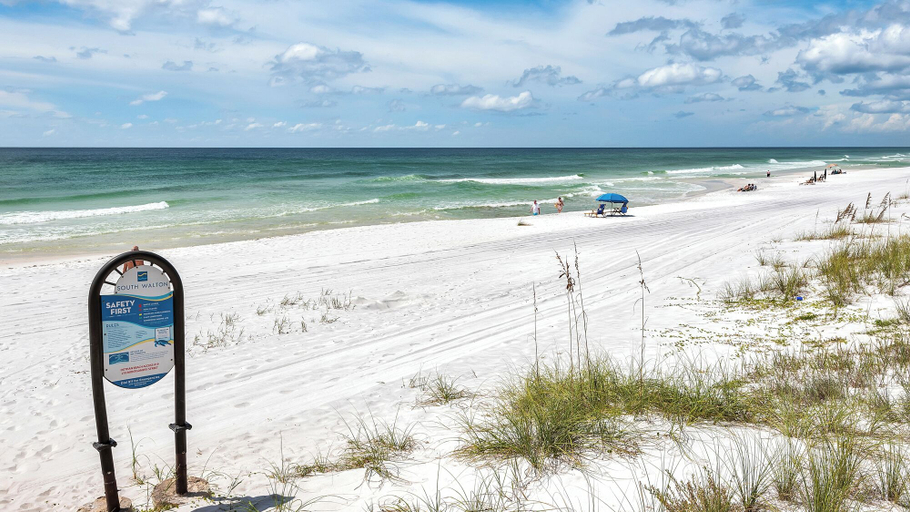 Others 5, Gulf Views - Large Private Pool - Deeded Beach - Sleeps 14, Walton