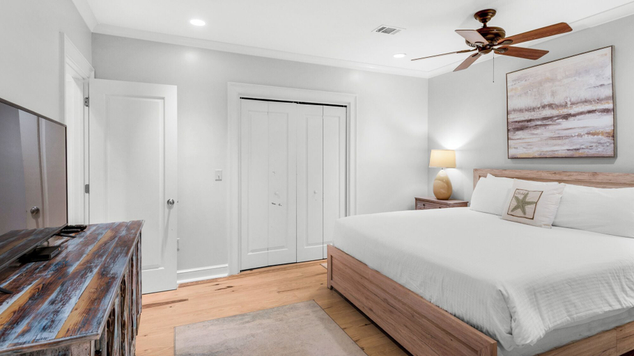 Bedroom 3, Modern Luxury & Privacy w/ 3-bed Condo Sleeps 8, Walton