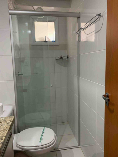 Bathroom 3, Apto 2 Q ao lado do Hospital Premium, Goiania