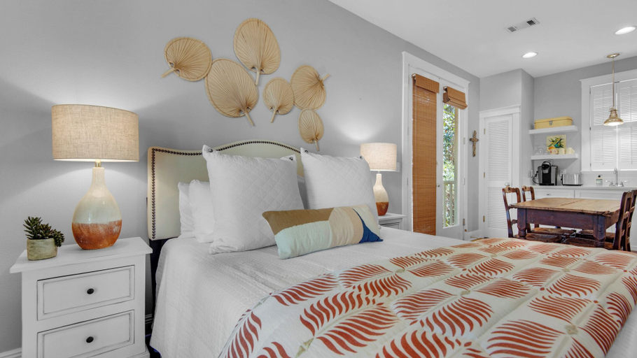 Bedroom 3, Carriage House ~4br/3.5ba ~ Sleeps 8~ Public Beach Access!, Walton