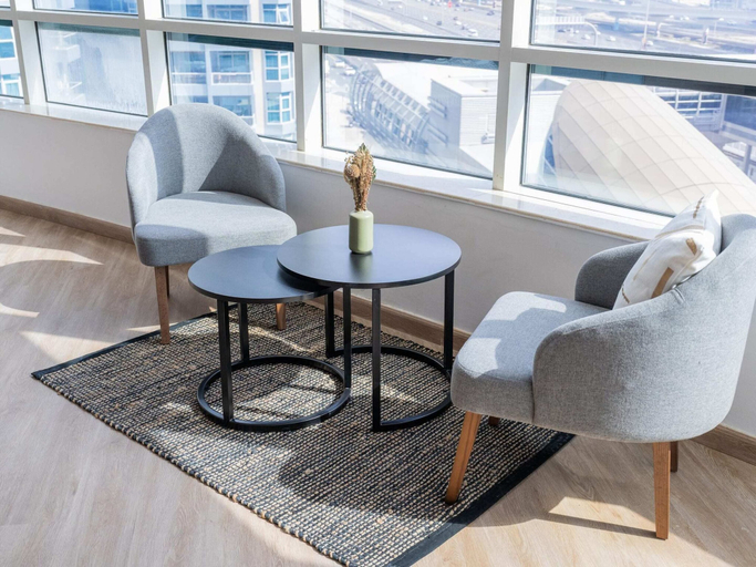 Living room 2, 4bed Apt Dubai Marina Near JBR Pool by Belvilla, Dubai