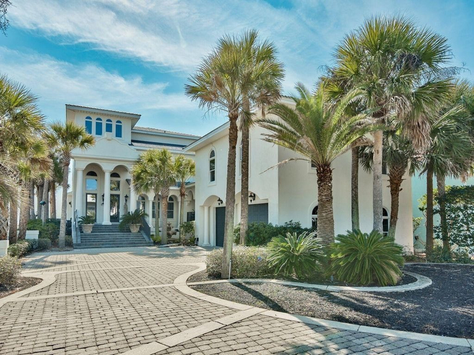Exterior & Views 1, Stunning Views! 9BR Gulf Front Home, Pool, Elevator, Pool Table, Okaloosa