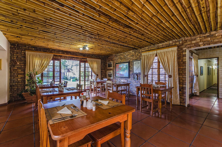 Food & Drinks 5, Peters Guesthouse, City of Tshwane