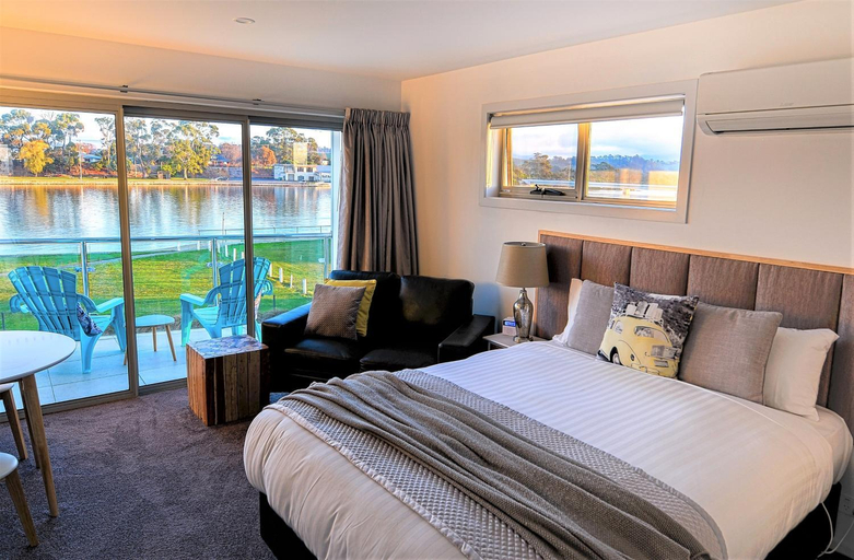 Bedroom 2, Ulverstone River Edge HolidayApartments, Central Coast - Pt A