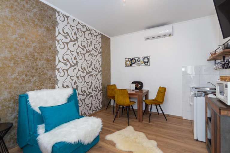 Others 3, Matic Apartments, Split