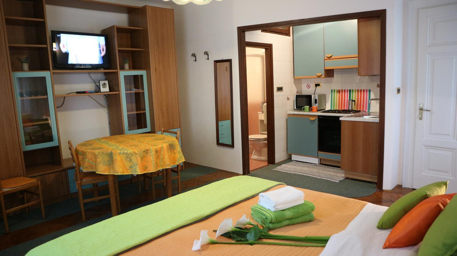 Others 5, Apartments Ines Komel, Opatija/Veprinac
