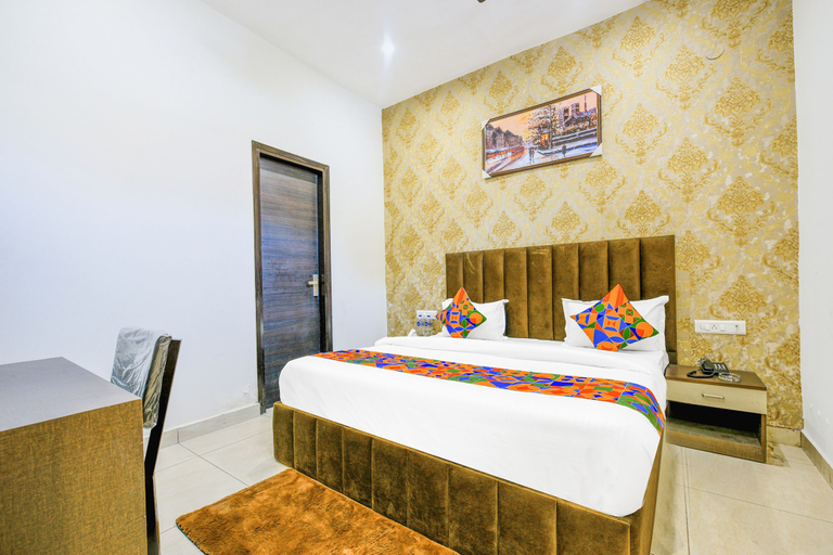 Bedroom 1, Fabhotel Royal Regency I, Ludhiana