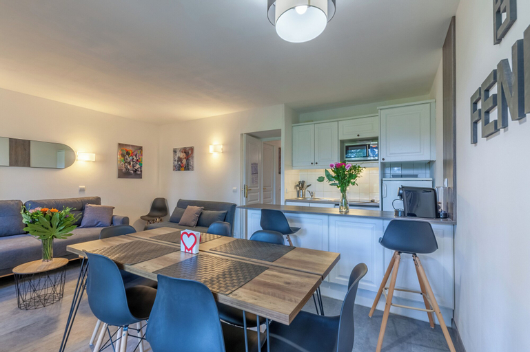 Dining Room 13