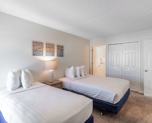 Bedroom 2, Bay Club Resort by Coolvacay, Worcester