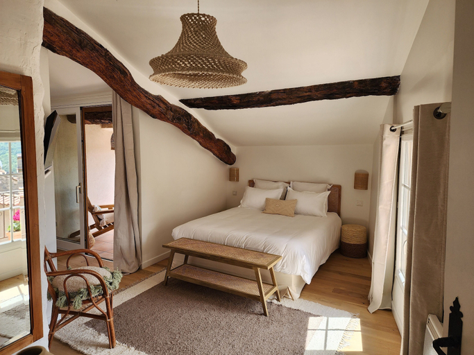Bedroom 4, La Belle Histoire, Var