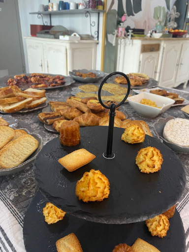 Food & Drinks 5, Aux Cypres de Marquay, Dordogne