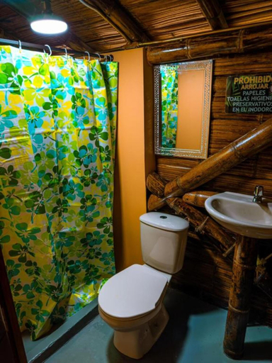 Bathroom 4, Glamping Río Claro, San Luis
