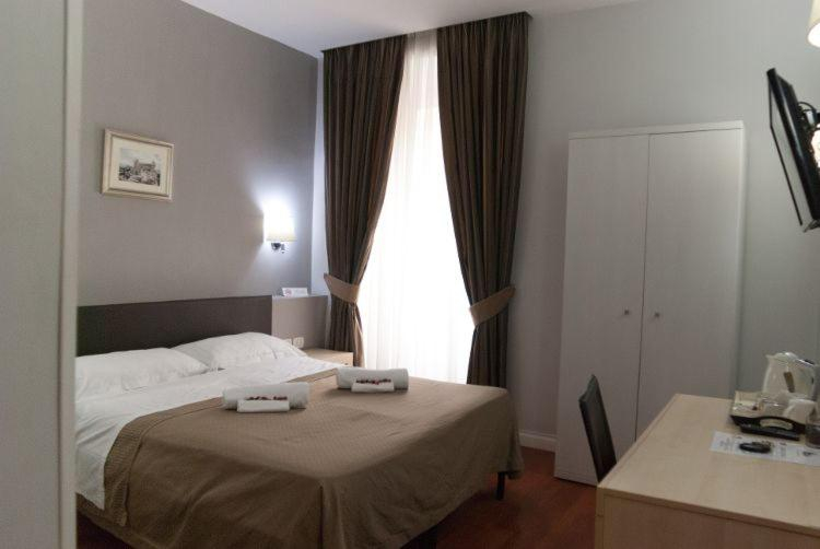 Others 4, Elle Cavour Guest House, Roma