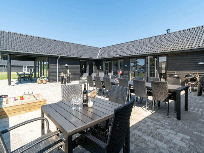 Food & Drinks 3, 5 Star Holiday Home in Norre Nebel, Varde