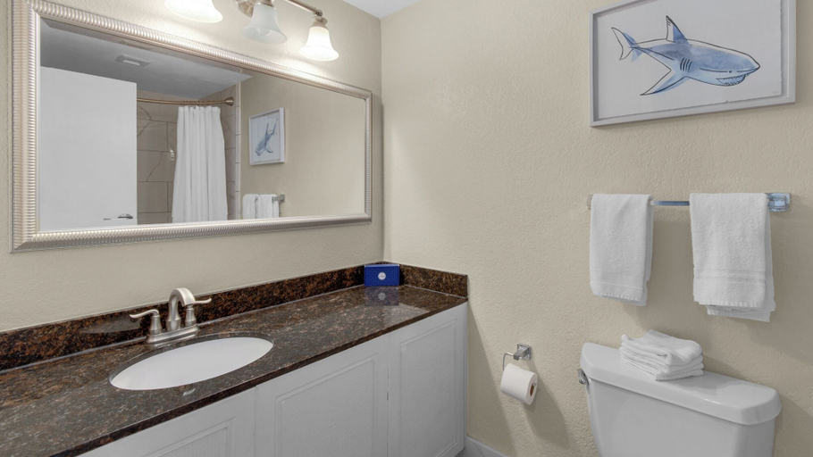 Bathroom 3, Ground-floor Studio at Sandestin Golf & Beach Resort: Sleeps 4, Walton