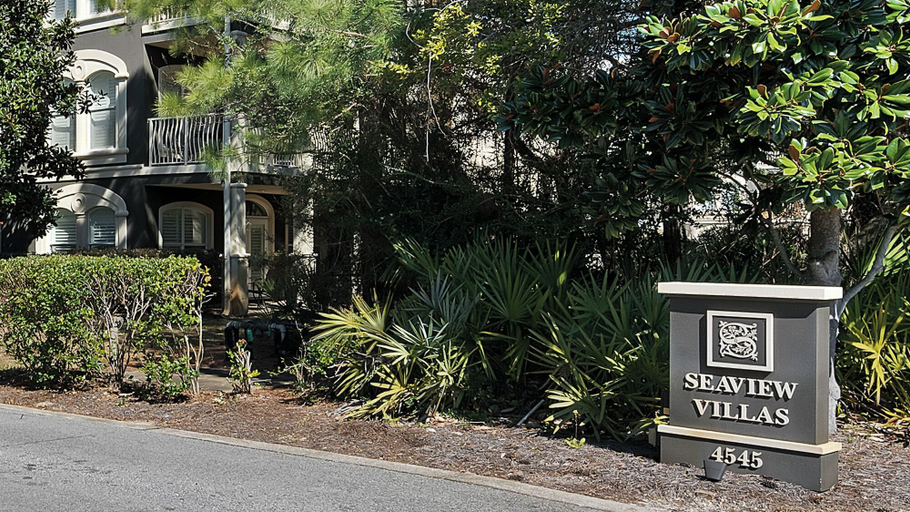 Exterior & Views 2, 5 Minutes to Beach - Large Complex Pool, Walton