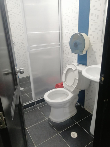 Bathroom 5, Hotel Chico Real, Bucaramanga