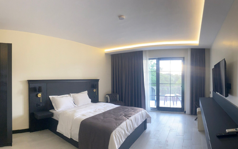 Bedroom 4, The Reference Club Restaurant & Accommodation, Lüleburgaz