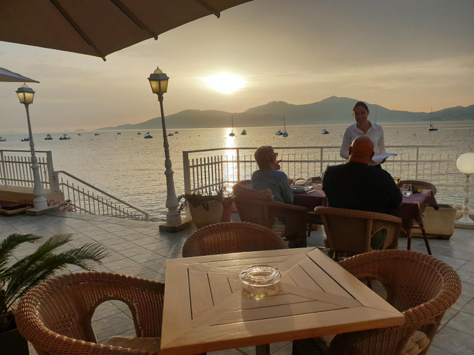 Food & Drinks 3, Hotel U Paradisu, Corse-du-Sud