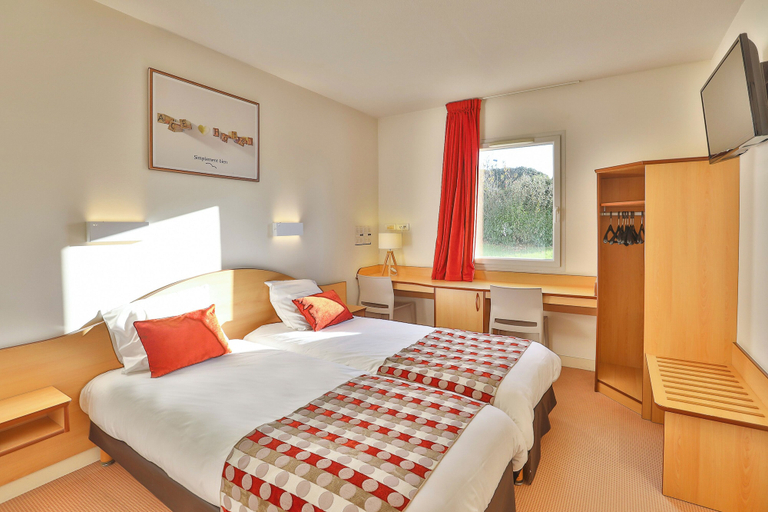 Bedroom 4, ACE Hôtel Vendée Sainte Hermine, Vendée