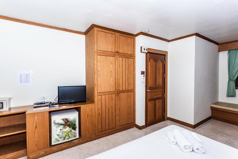 Bedroom 2, Andamansea Guesthouse, Pulau Phuket
