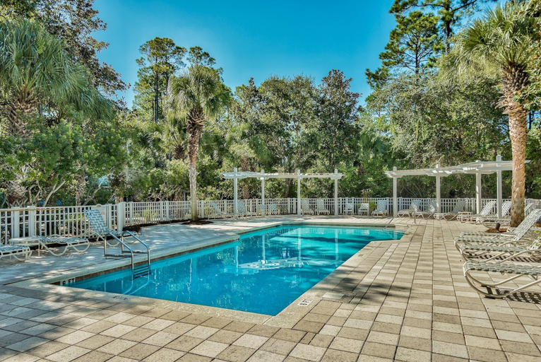 Sport & Beauty 4, Gorgeous Tranquil Gem Coveted Beach Access, 2cal King Suites, Updated 2024!, Walton