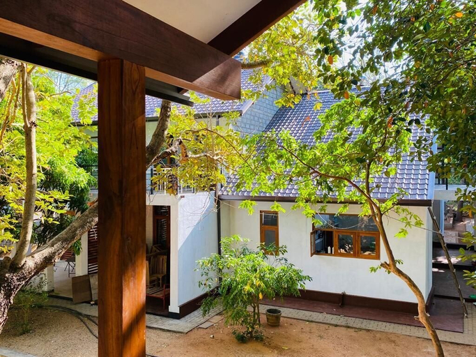 Exterior & Views 2, Sigiri Holiday Bungalow, Dambulla
