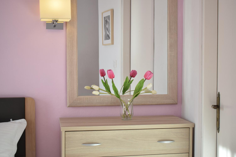 Bedroom 3, Mirto Beach Hotel & Restaurant, Epirus
