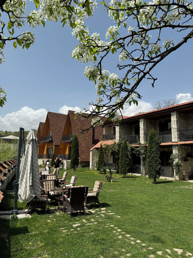 Exterior & Views 2, KiroviTun