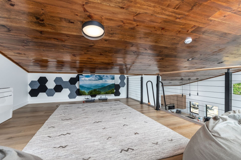 Bedroom 3, Splashin At Raven's Ridge 3 Bedroom Cabin by RedAwning, Sevier