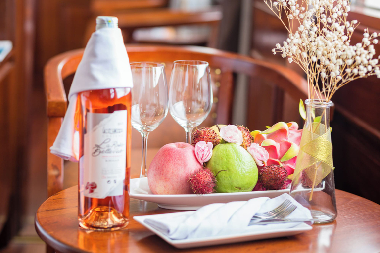 Food & Drinks 5, Le Journey Calypso & Boutique Pool Cruises, Hạ Long