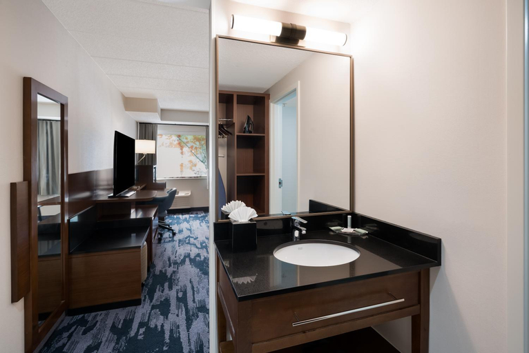 Bathroom 4