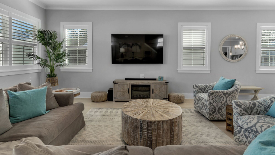 Others 5, 1-minute to the Boat Launch, Boat Parking Under Home, An Experience For Less, Walton