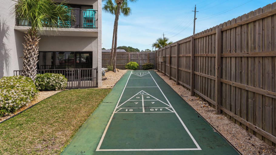 Exterior & Views 2, Moondrifter Condominiums, Bay