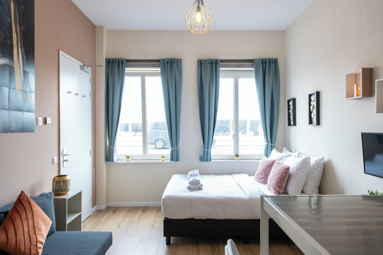 Bedroom 4, Aparthotel North, Amsterdam