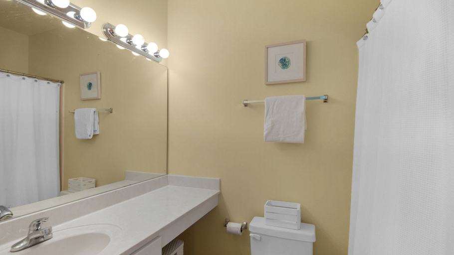 Bathroom 4, 4-bedroom Cottage in Seacrest Beach ~ Gulf Views ~ Community Pool, Walton