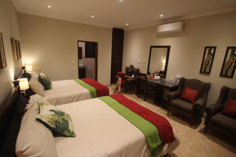 Bedroom 13