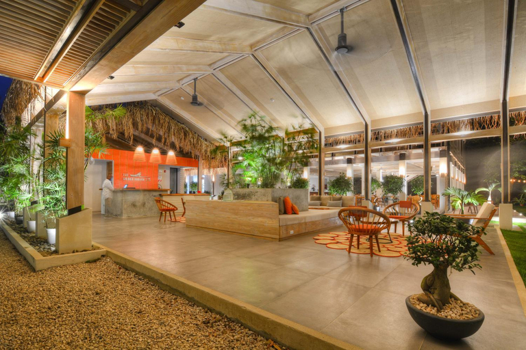 Public Area 4, The Gilded Iguana, Nicoya