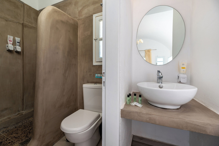 Bathroom 5, Maistros Village, South Aegean