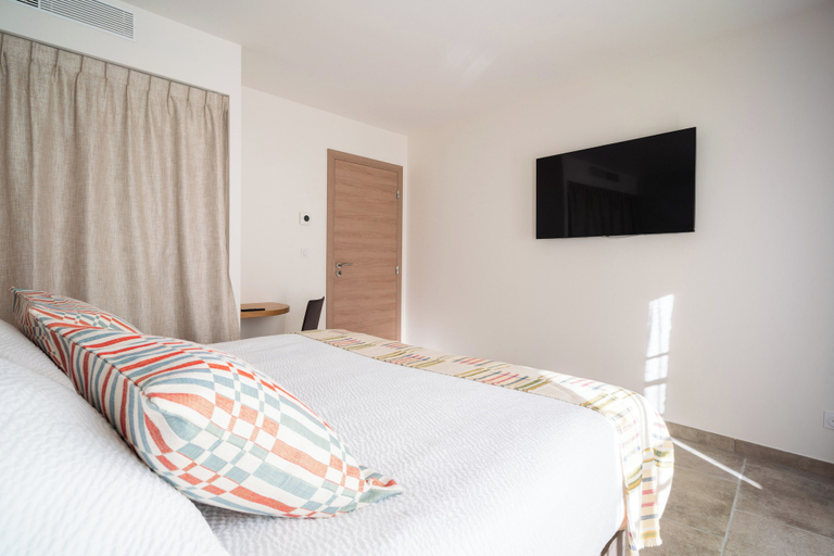 Bedroom 5, La Barule, Drôme