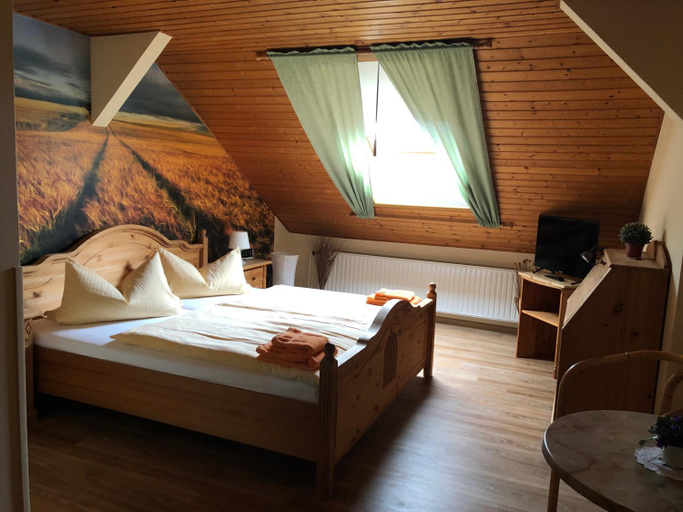 Others 3, Hotel Schutzenhaus, Potsdam-Mittelmark