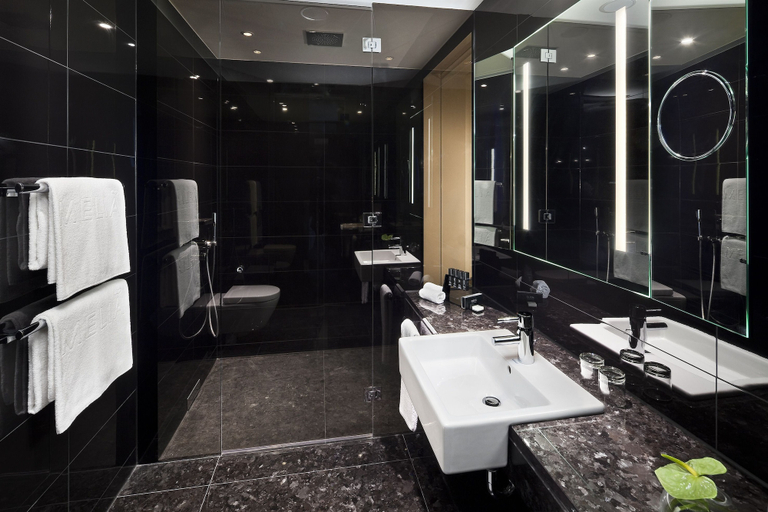 Bathroom 4, Melia Vienna, Wien