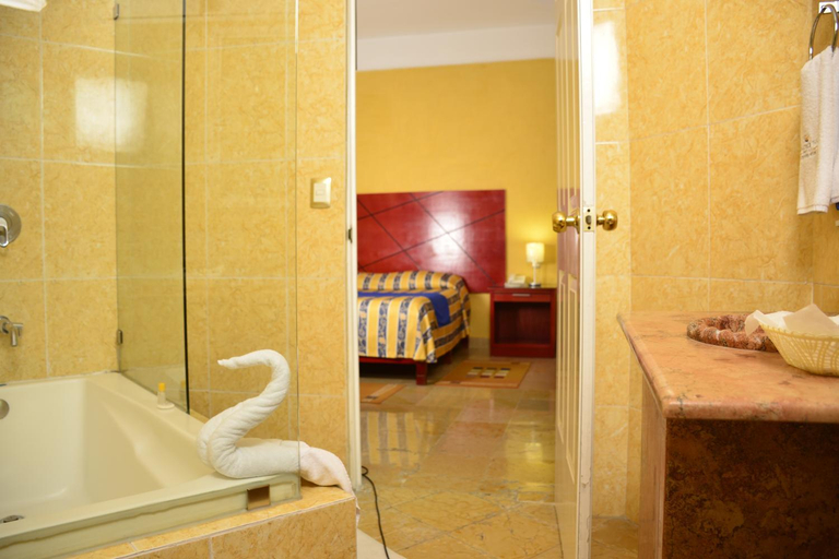 Bathroom 4, Paradise Inn, Chilpancingo de los Bravo