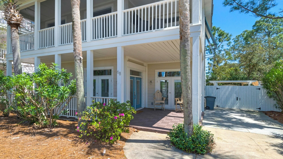 Exterior & Views 2, 3 Minutes to Beach - Community Pool - Classic Seagrove Home, Walton