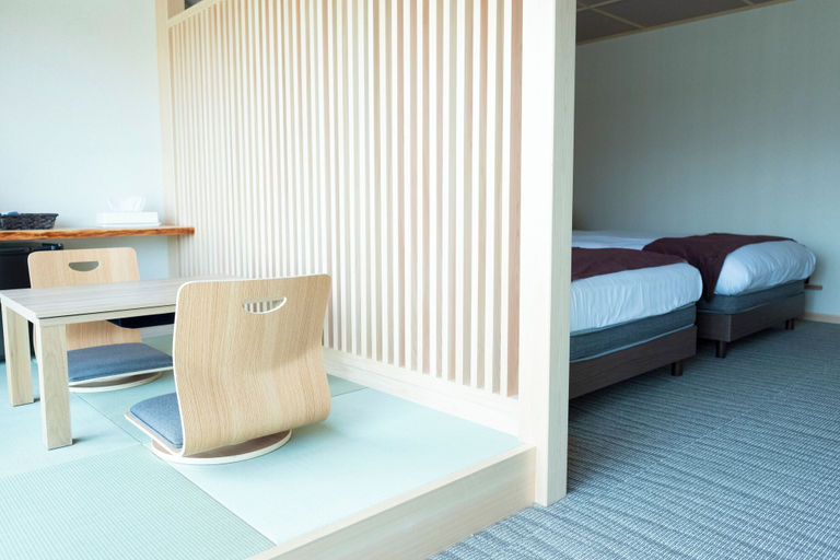 Others 5, Tsumugi, Hakone
