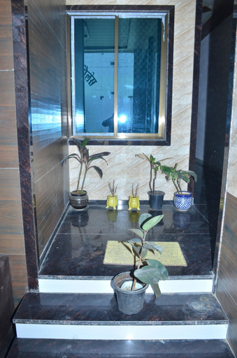 Bathroom 3, Girdhar Sanwaria Palace, Sikar